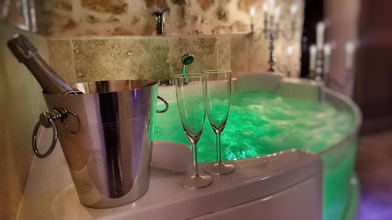 Le Domaine Saint Martin Bed & Breakfast Flassans-sur-Issole Екстериор снимка