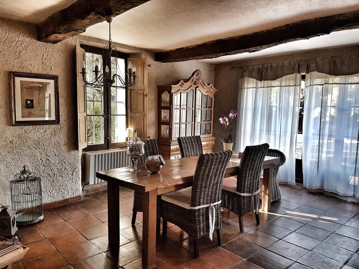 Le Domaine Saint Martin Bed & Breakfast Flassans-sur-Issole Екстериор снимка